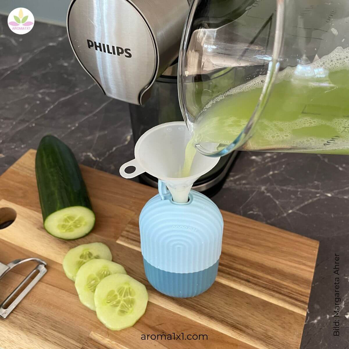 DIY Eisroller mit Gurkenwasser befüllen