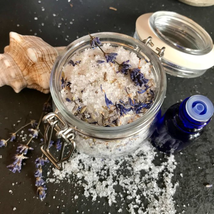 Badesalz selber machen mit Lavendel