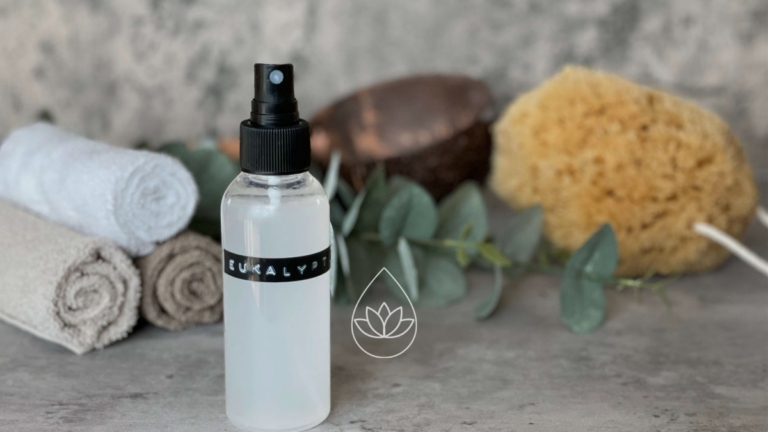 SAUNA-SPRAY MIT ÄTHERISCHEN ÖLEN SELBERMACHEN – FÜR DAS SAUNA-FEELING IN DER DUSCHE
