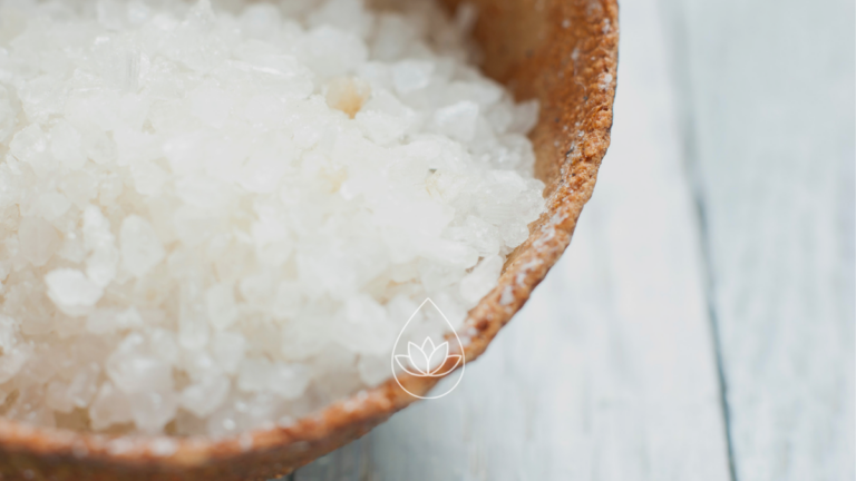 DETOX-BADESALZ MIT ÄTHERISCHEN ÖLEN SELBERMACHEN